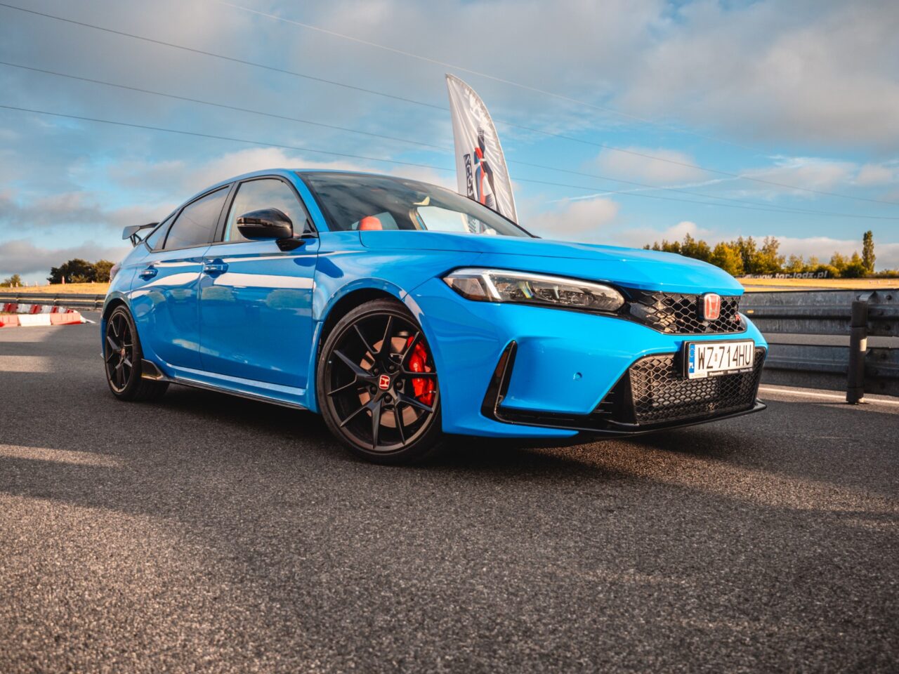 Honda Civic Type R przygotowana do sesji treningowej z Marcinem Markowiczem